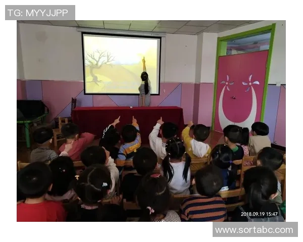 《从街头到绿茵场：一个足球天才的崛起与奋斗历程》